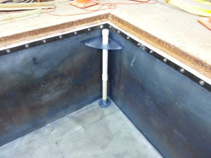 PVC pit liner with leak detection